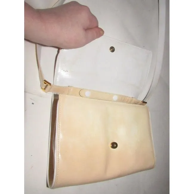 Gucci Clutch Sylvie Vintage Two Way Purse Gold Gg And Accent Buttery Soft Glossy Tan And White Leather