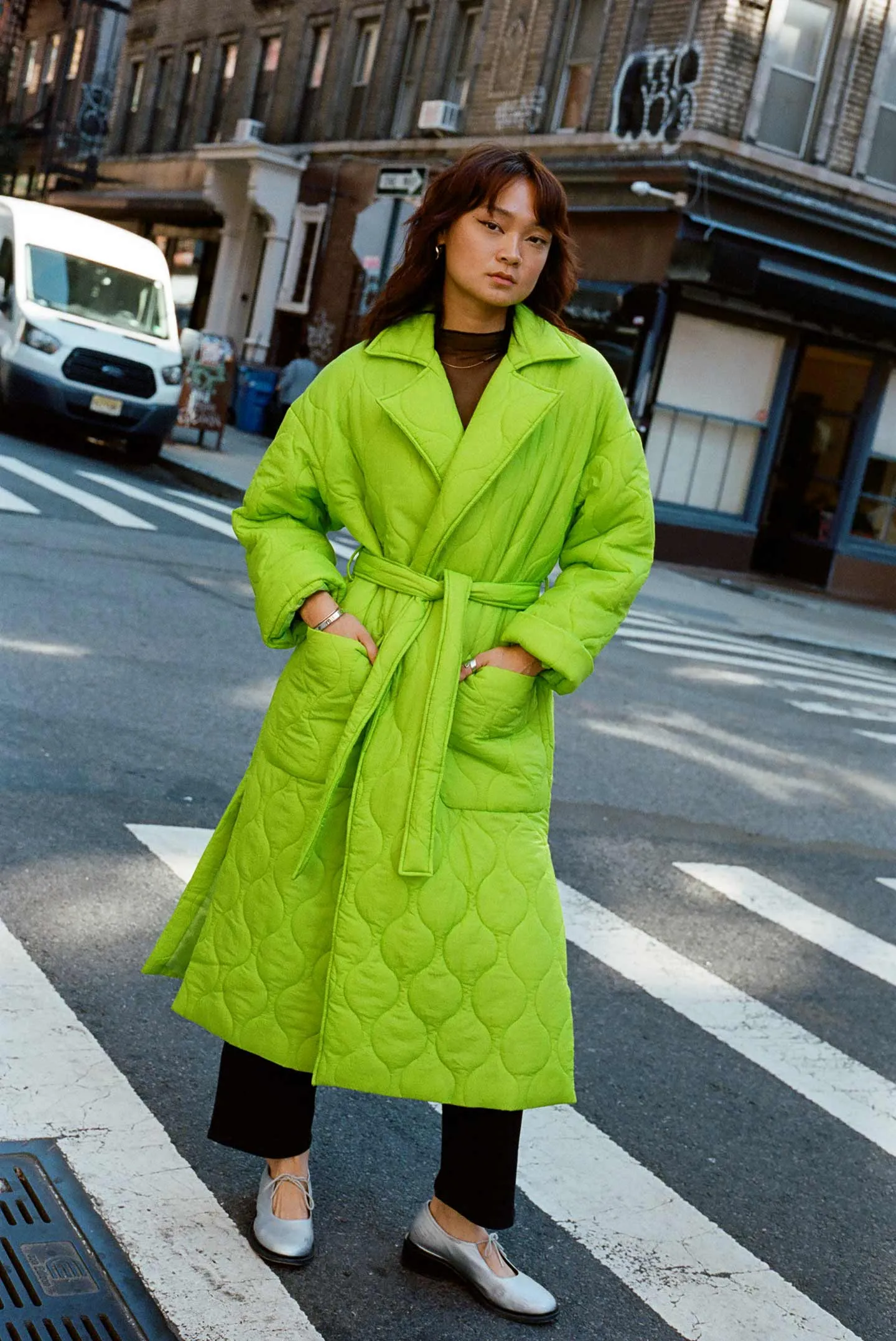 Premium Quality Roberta Puffer - Elegant Parakeet Design